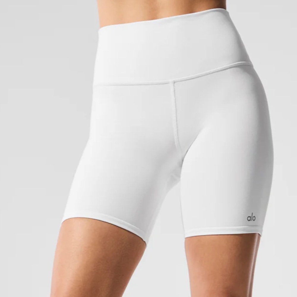 ALO Yoga White Bike Shorts Breathable Elastic Waist